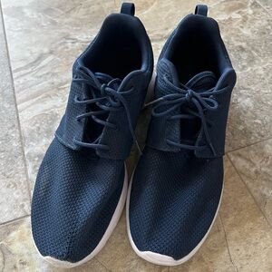 Nike Roshe One Men's Sneakers Size 10.5 Midnight Navy Blue Mesh Running